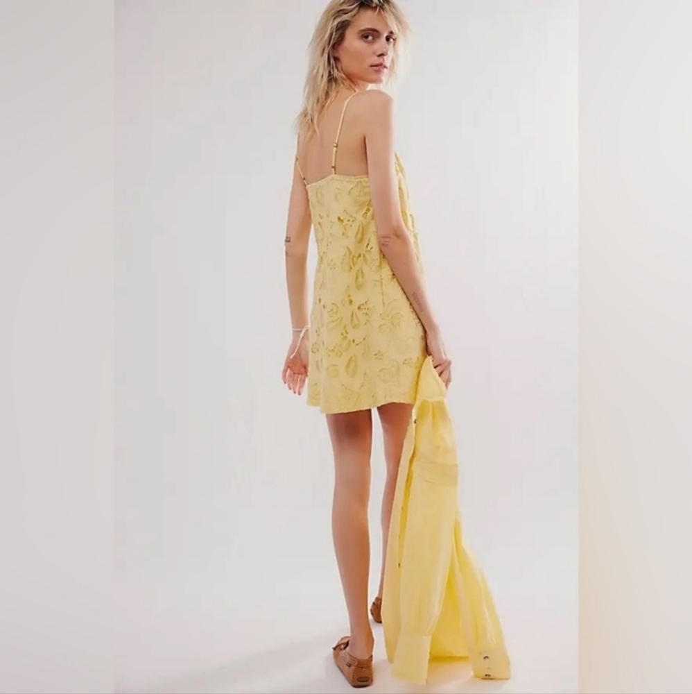 🌼NWT Free People Two Piece Co-ord Set Yellow Floral Eyelet Dress Size XS - Picture 6 of 10